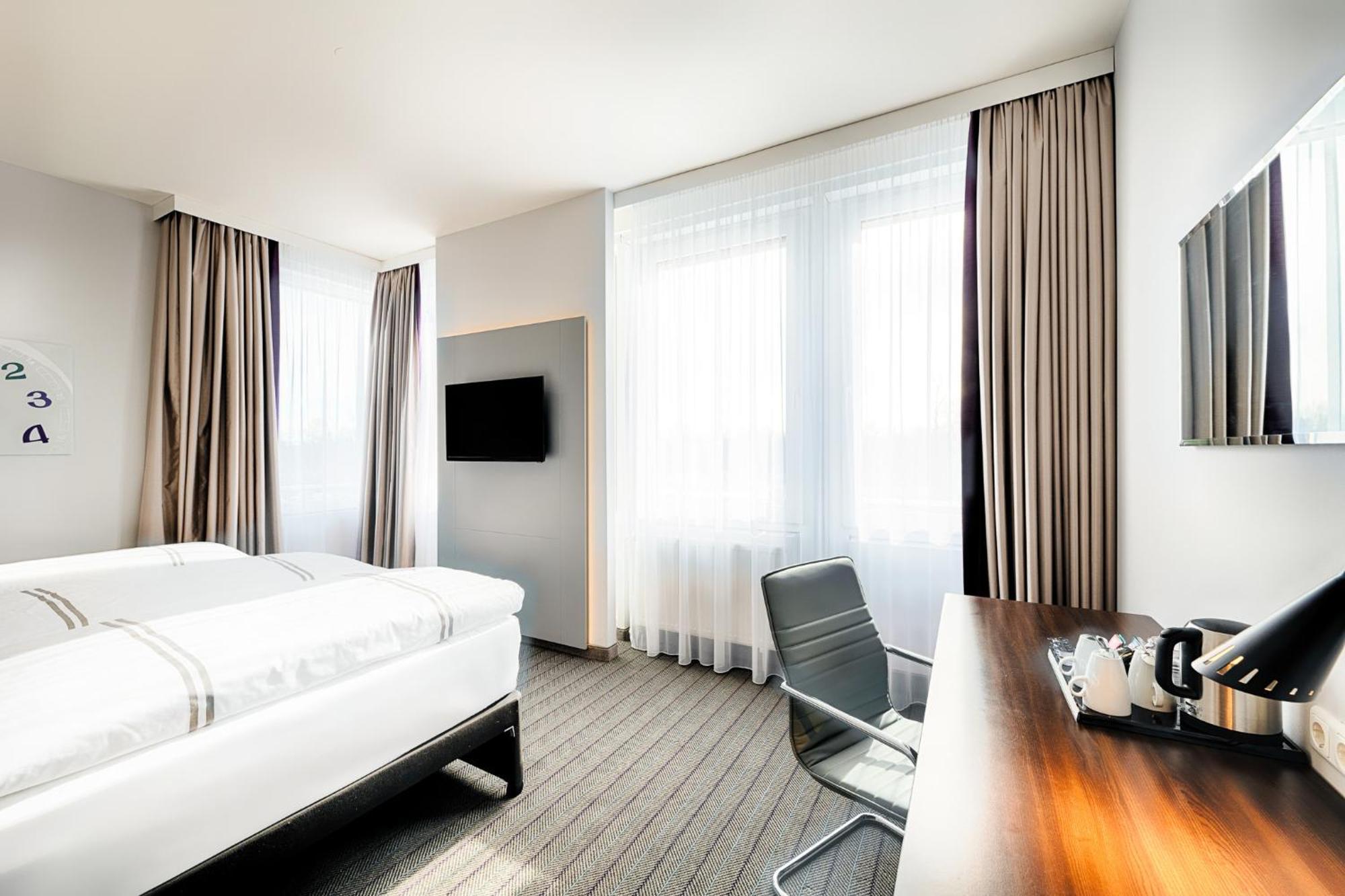 Hotel Azimut München